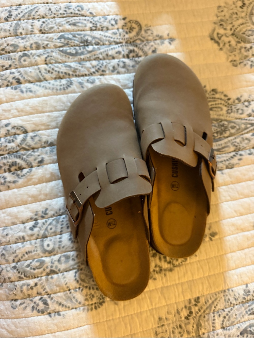 Slip-On Clog in Taupe Brown